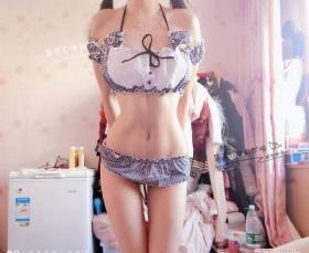 电影《丝袜女仆》_免费完整版高清