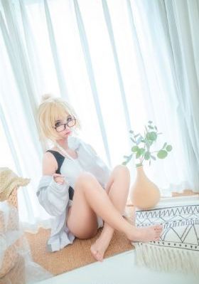 漂亮的女学生bd高清一级_超清超清免费观看